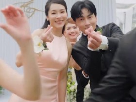 陈乔恩问明道红包呢_陈乔恩婚礼敬茶房曝光明道发文梦回王子变青蛙陈乔恩问红包呢